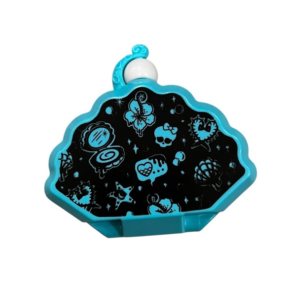 Monster High G3 Lagoona Blue Spa Day shorts monster ball dress Clamshell Compact - Picture 2 of 8